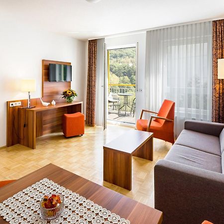 Hotel & Residenz Am Kurpark Schlangenbad Bagian luar foto